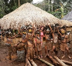 Anak-anak Kampung Primitif Wisata Jajag Banyuwangi