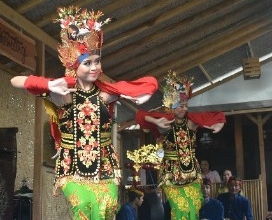 Tari Gandrung Banyuwangi