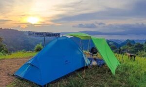 Bukit Sewu Sambang Wisata Camping Banyuwangi